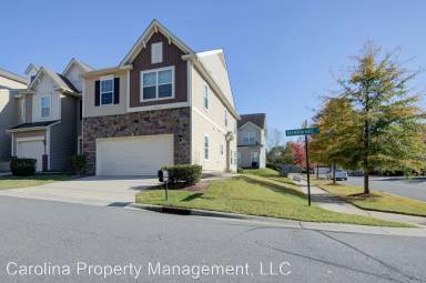 Main picture of 14404 Glendon Hall Ln