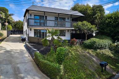 Main picture of 406 Bristol Rd