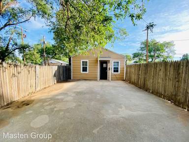 Main picture of 2404 26th St & 2604 26th St Apartments