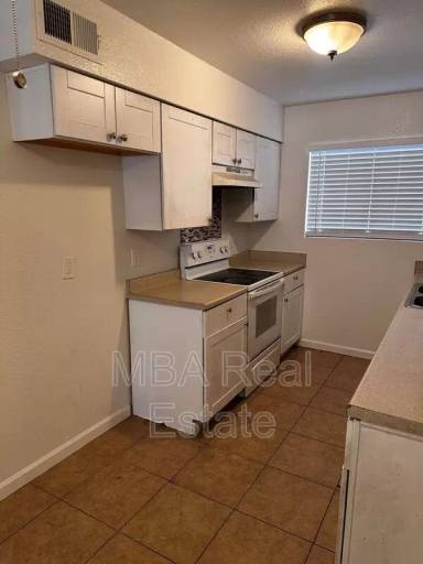 Main picture of Amberwood Manor Apartments