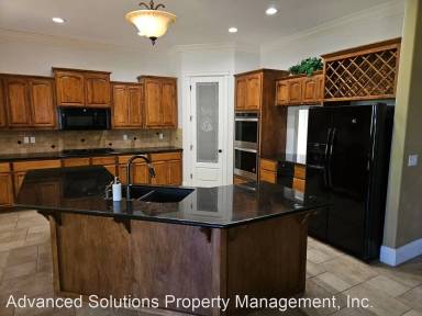 Main picture of 780 Woodacre Dr
