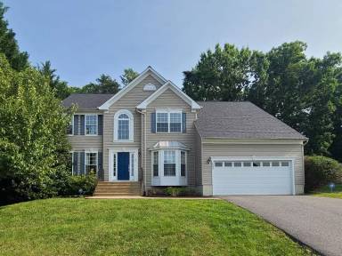 Main picture of 4002 Mossy Bank Ln