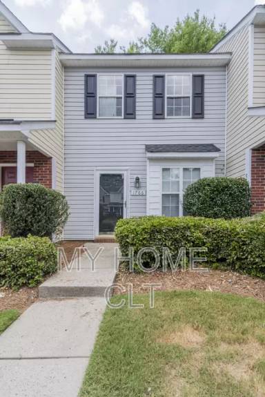 Main picture of 1766 Forest Side Ln