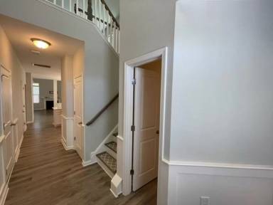 Main picture of 515 Historic Dr