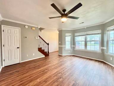 Main picture of 1900 Rip Rap Ct