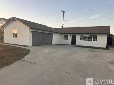 Main picture of 451 La Canada Ave