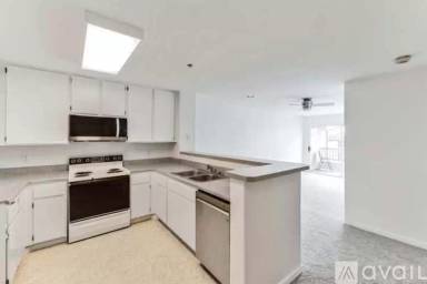 Main picture of 3815 Georgia St