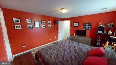 Main picture of 14 Greystone Cir