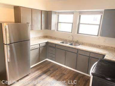 Main picture of 2026 Spring St