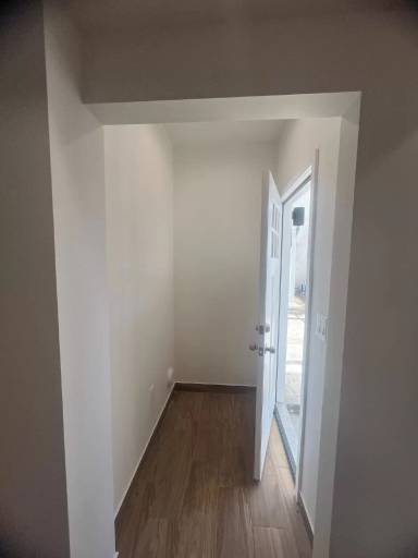 Main picture of 6909 Fulton Ave