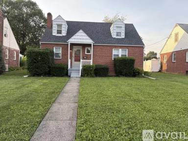 Main picture of 4928 Lancaster St
