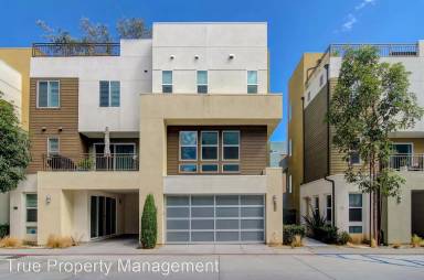 Main picture of 792 Leeward Way