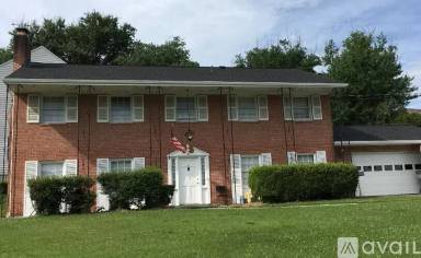 Main picture of 7113 Warbler Ln