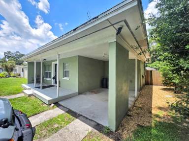 Main picture of 5117 Lake Howell Rd
