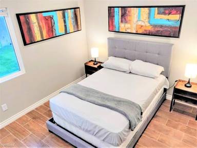 Main picture of 5065 Pearblossom Dr