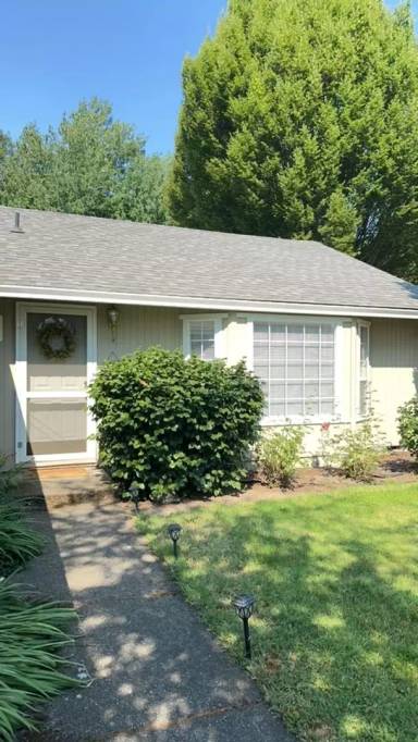 Main picture of 1219 Heather Ln