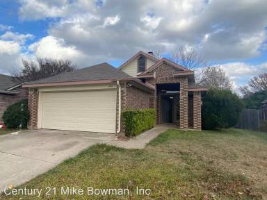 Main picture of 6740 Driffield Cir E
