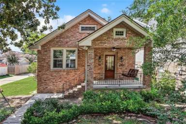 Main picture of 216 Phosphor Ave