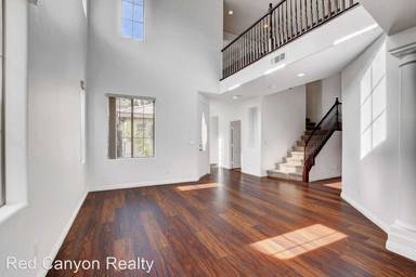 Main picture of 3825 Lower Saxon Ave