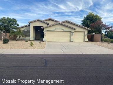Main picture of 3638 E Red Oak Ln