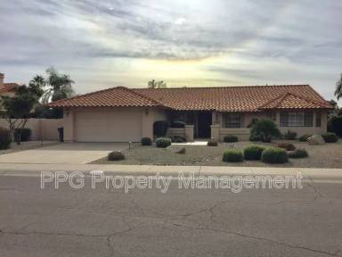 Main picture of 6065 E Waltann Ln