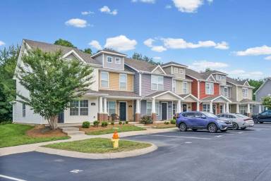 Main picture of 365 Sam Houston Cir