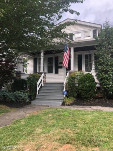 Main picture of 18 Edmondson Ridge Rd