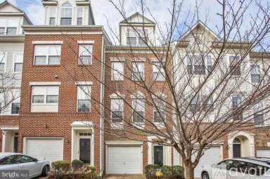 Main picture of 5306 Chieftain Cir