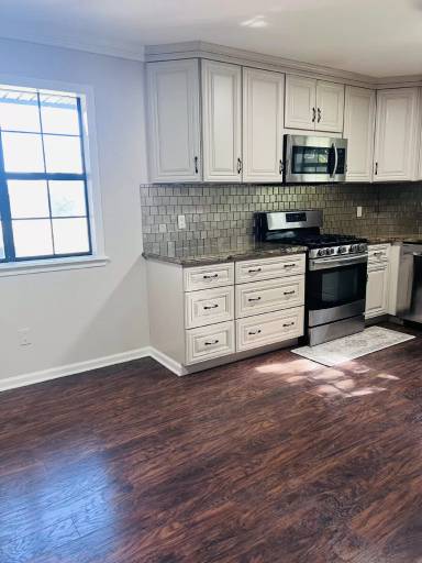 Main picture of 301 White Hall Ave