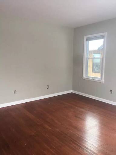 Main picture of 1326 E Lincoln St