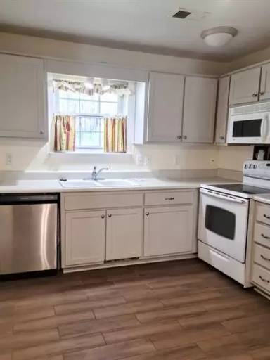 Main picture of 2728 Post Oak Ct