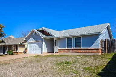 Main picture of 1725 Partridge Pl