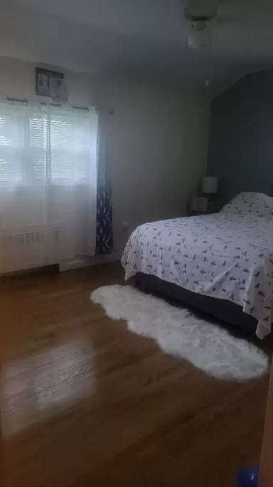 Main picture of 133 N Main St