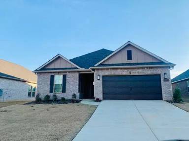 Main picture of 128 Gardencove Cir