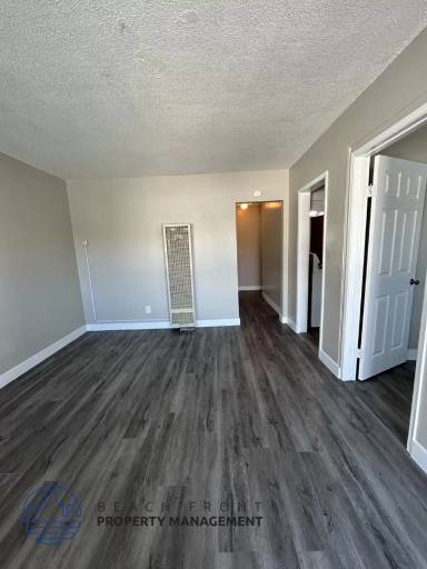 Main picture of 1032-34 Martin Luther King Jr Ave