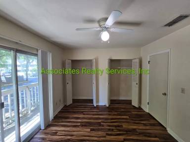 Main picture of Brighton Park