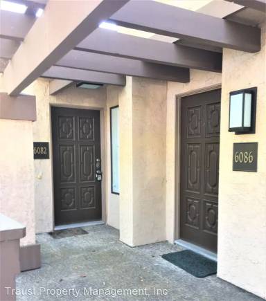 Main picture of 6082 Cirrus St