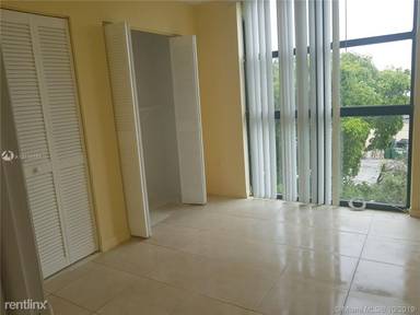 Main picture of International Park Condo II