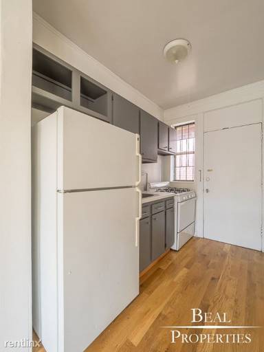Main picture of 620-28 W Barry Ave