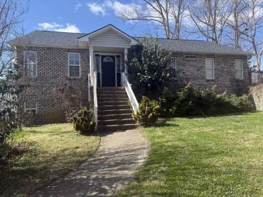 Main picture of 8119 Kerrybrook Cir