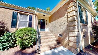 Main picture of 6810 Rosemary Ln