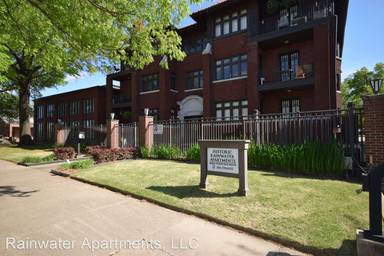 Main picture of Vine Street Apartments