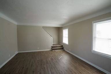 Main picture of 12900 Rosemont Ave