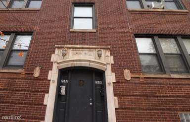 Main picture of 2652 W 64th St