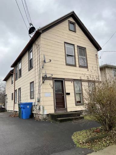 Main picture of 126 Independence St