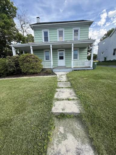 Main picture of 3 W Kendig Rd