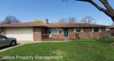 Main picture of 2608 Marsha Dr