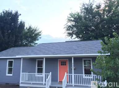 Main picture of 408 Dakar St