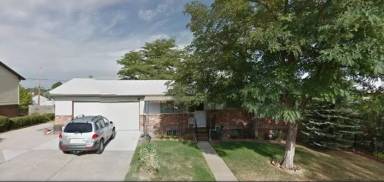 Main picture of 2024 S Fairdale Ave