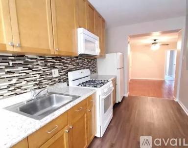 Main picture of 1015 E Passyunk Ave